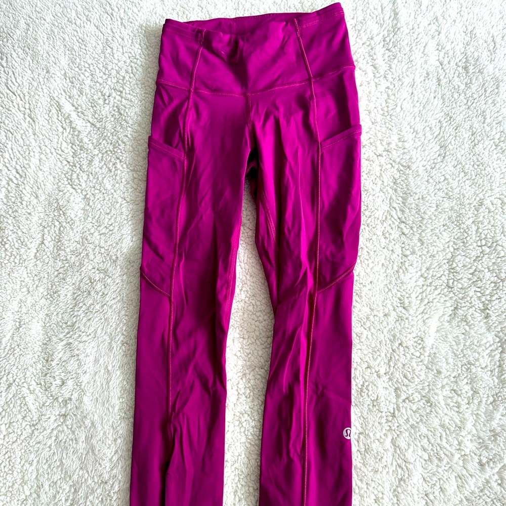Lululemon leggings. Magenta size 2 with pockets